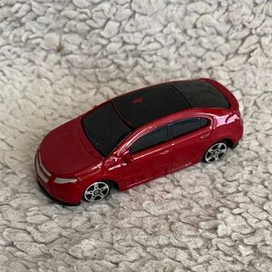 Maisto 2011 Chevrolet Volt Red Car #11649 Loose China